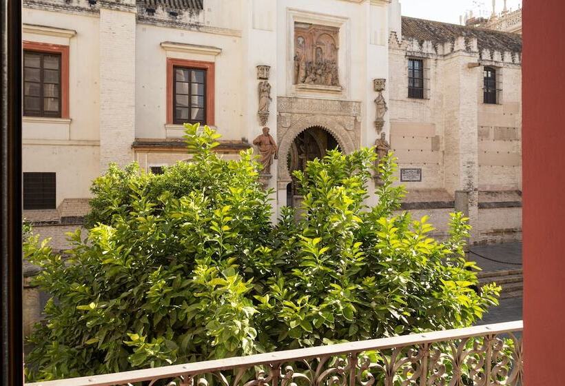 هتل Puerta Catedral Apartments