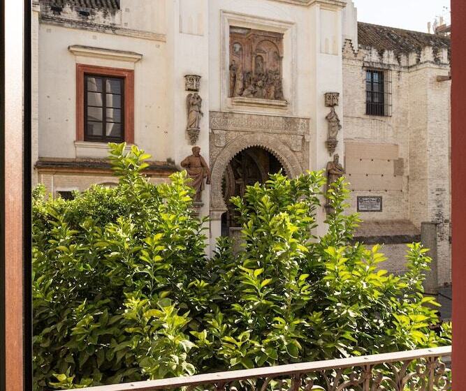 هتل Puerta Catedral Apartments