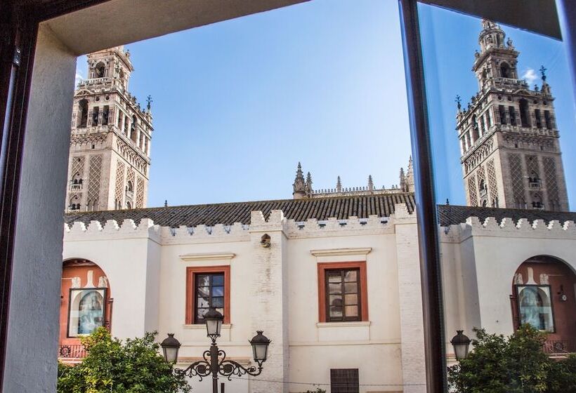 هتل Puerta Catedral Apartments