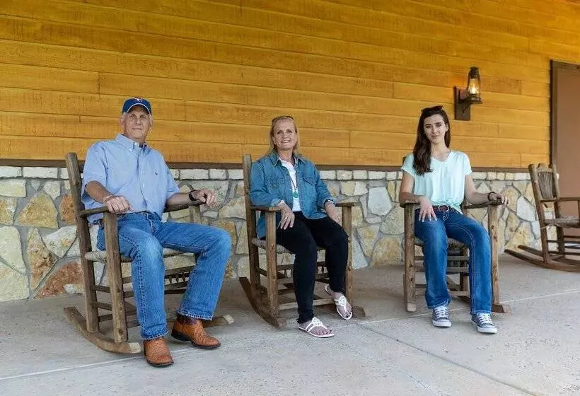 Maaseutuhotelli Wildcatter Ranch & Resort