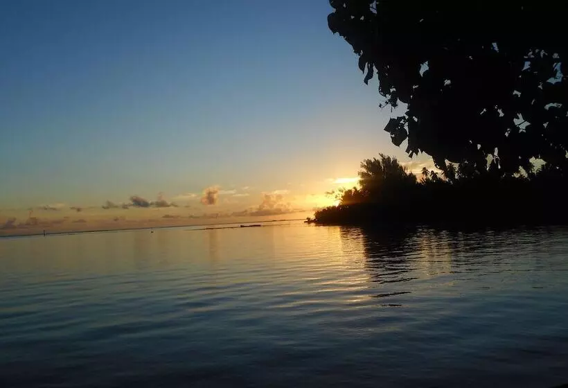 پانسیون A Pueu Village