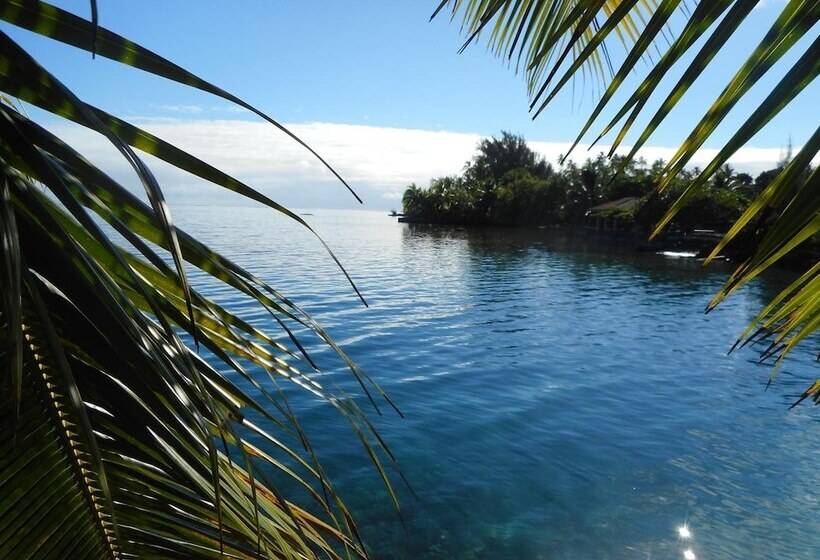 پانسیون A Pueu Village