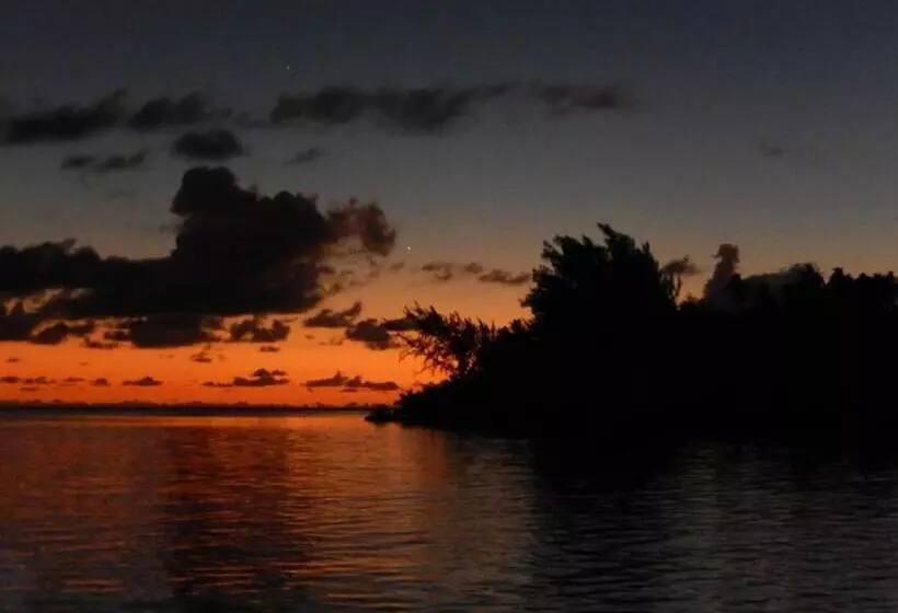 پانسیون A Pueu Village