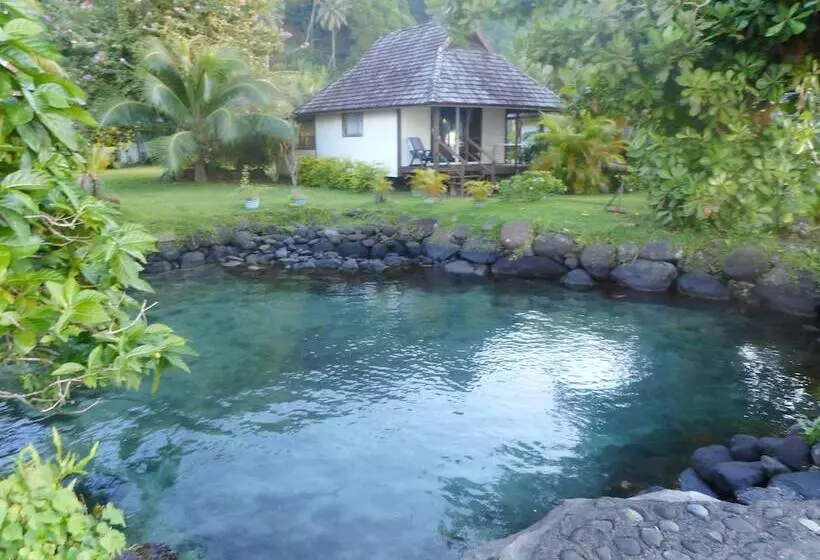 پانسیون A Pueu Village