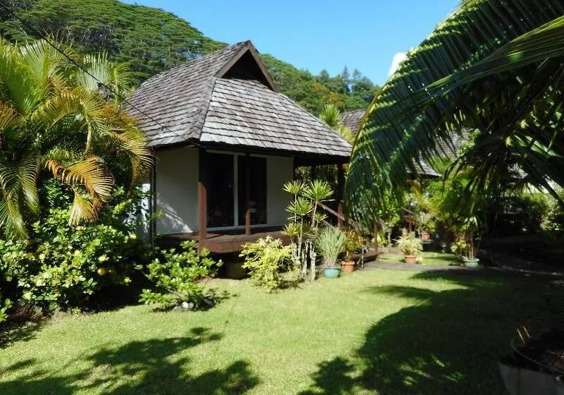 پانسیون A Pueu Village