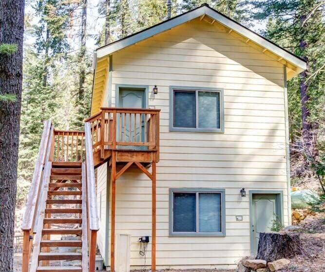 Yosemite Woods Upper