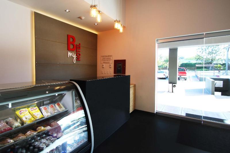 בית מלון כפרי B My