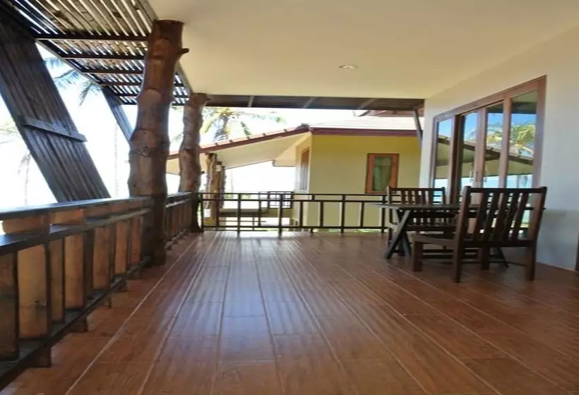 Baan Chay Lay Koh Phangan