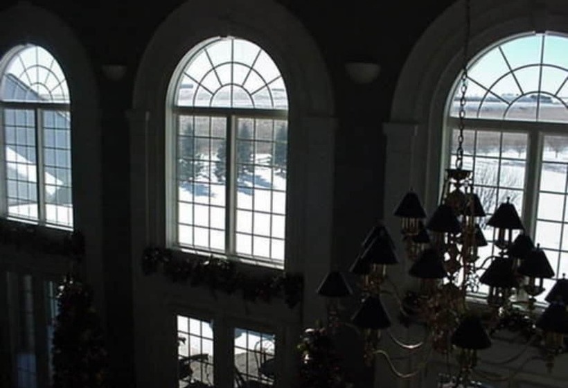 مبيت وإفطار Claremont Inn & Winery