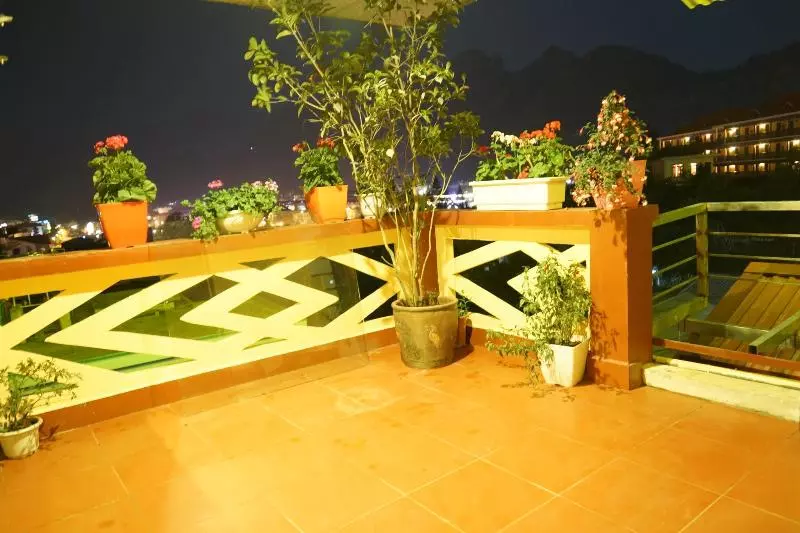 تختخواب و صبحانه Sapa Local House
