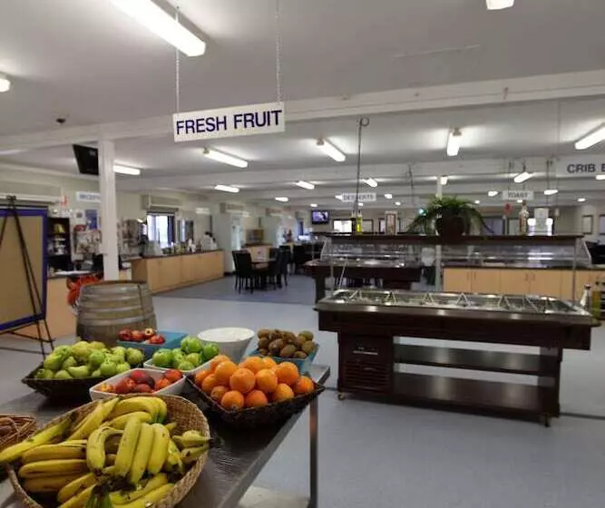 هتل Aspen Karratha Village