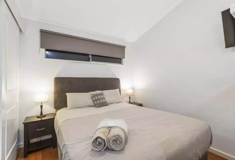 هتل Aspen Karratha Village