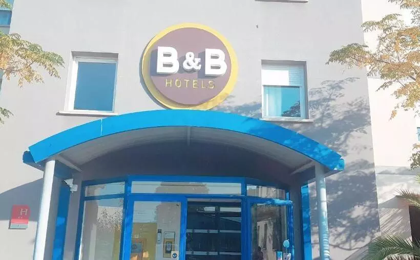 B&b Hotel Pézenas