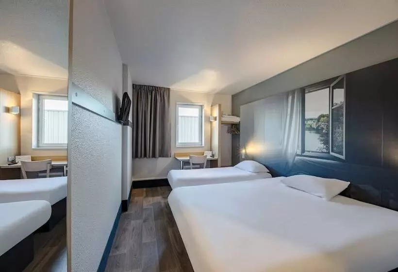 B&b Hotel Poitiers 1 Futuroscope
