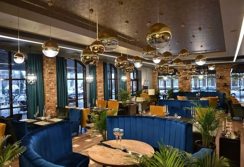 Отель Complex Continental