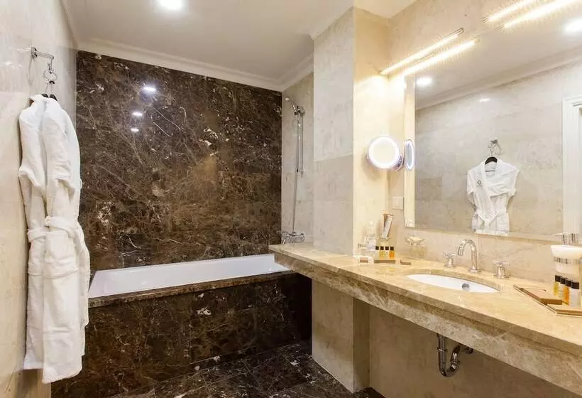 Отель Complex Continental