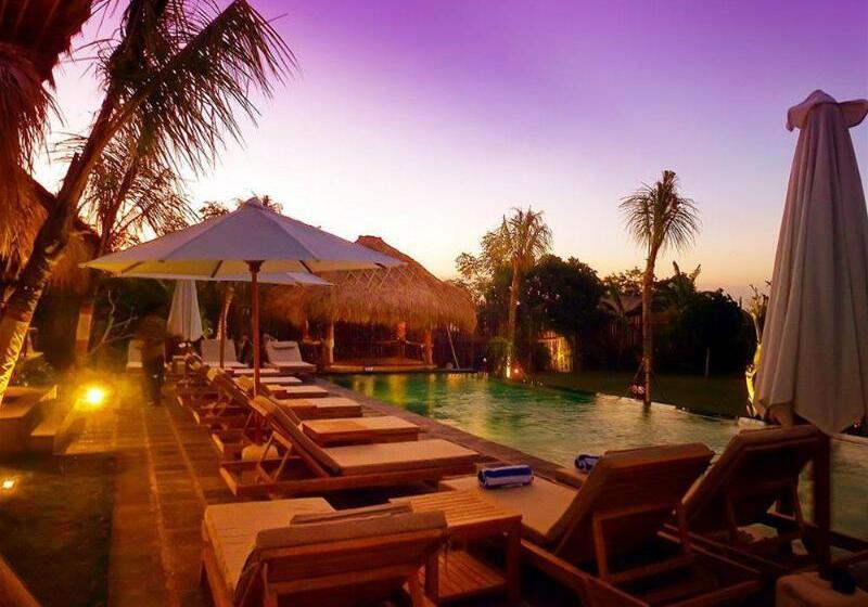 בית מלון כפרי Flower Bud Bungalow Balangan