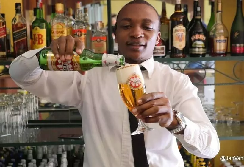 هتل Gorillas City Centre