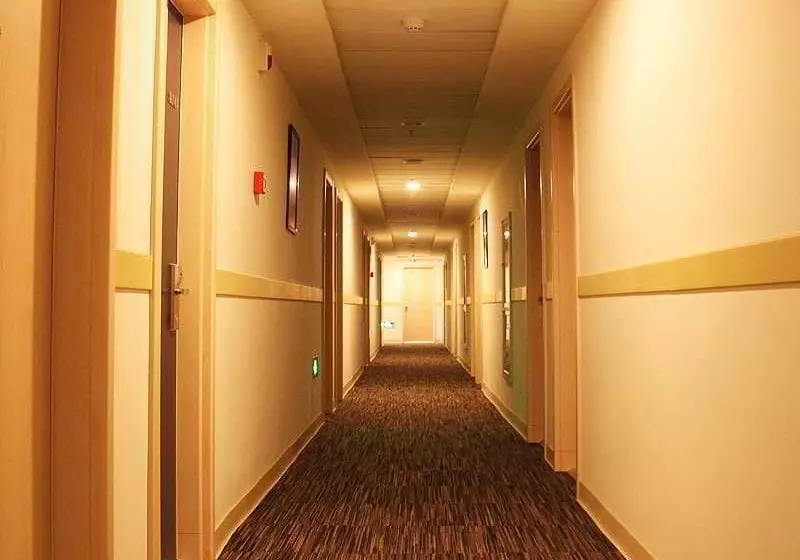 فندق Jinjiang Inn Ningbo Jiangbei Bund