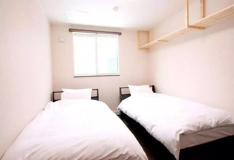 Hotel Lodge Koropokkuru