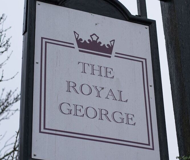 בית מלון כפרי The Royal George