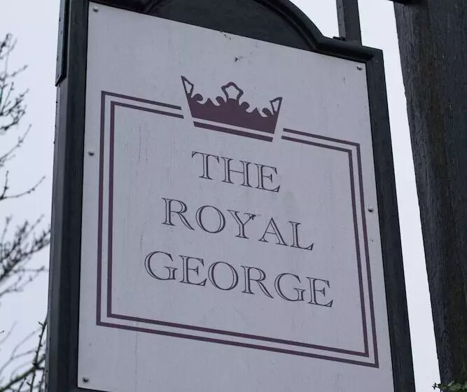 هتل The Royal George