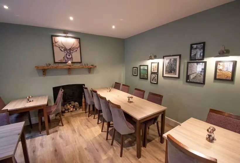 هتل The Royal George