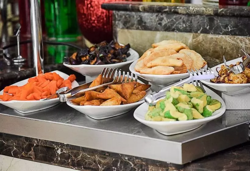 هتل Sapphire Plaza