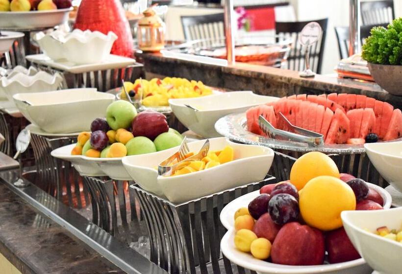 هتل Sapphire Plaza