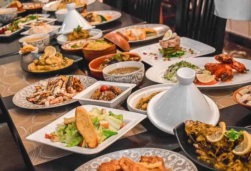 هتل Sapphire Plaza