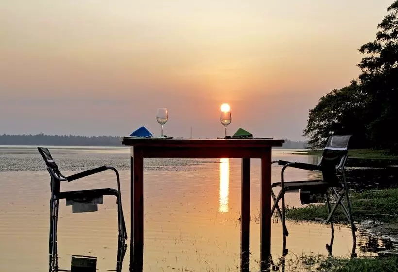 호텔 The Yala Adventure