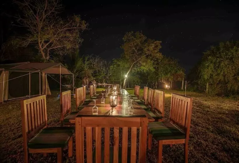 호텔 The Yala Adventure