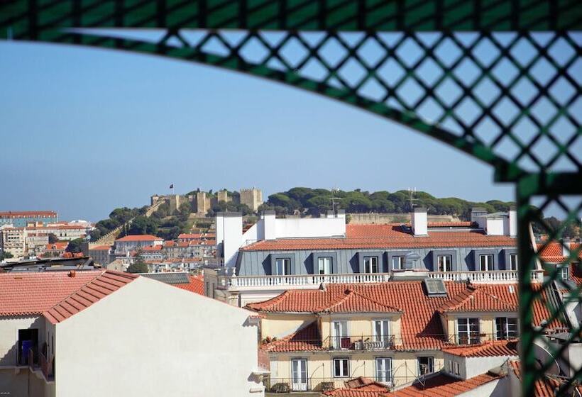Lisbon Colours Bairro Alto Apartments