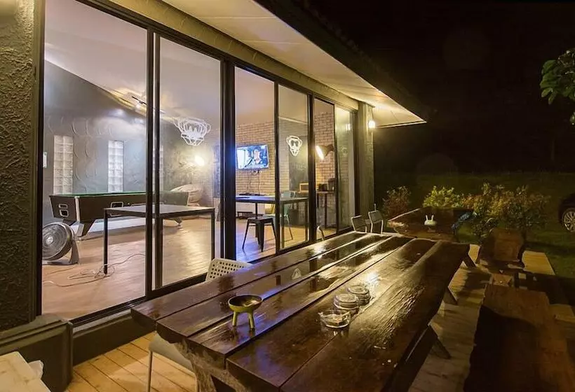 Monkey Dive Hostel Khaolak