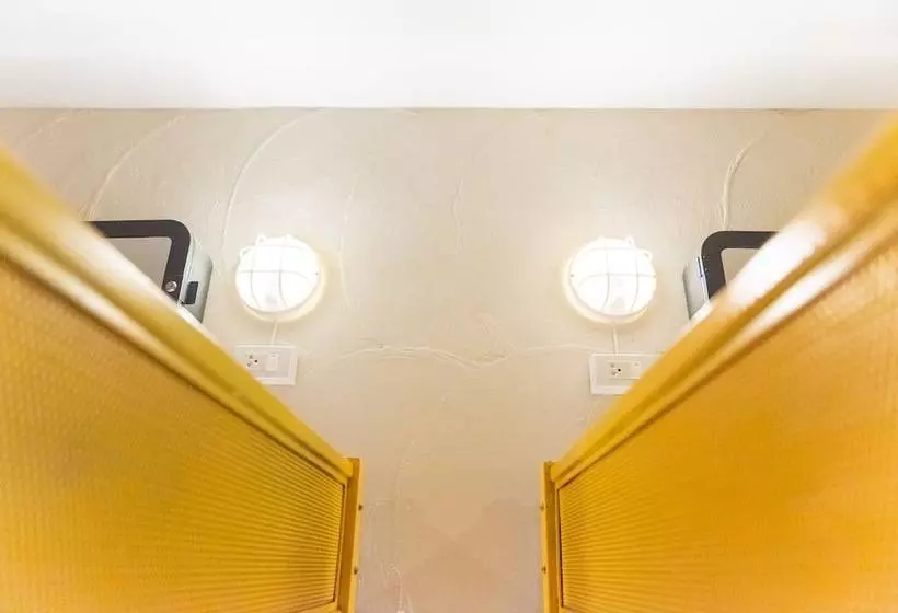 Monkey Dive Hostel Khaolak