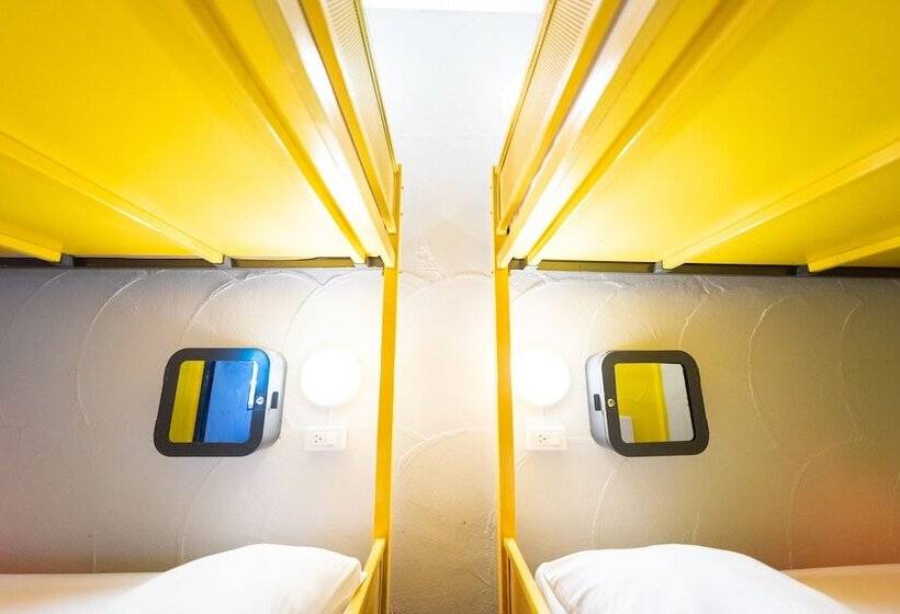 Monkey Dive Hostel Khaolak