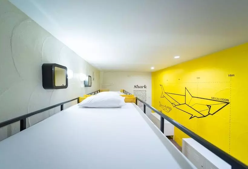 Monkey Dive Hostel Khaolak