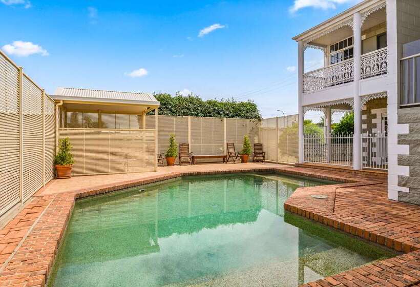 فندق على الطريق Quality Inn Ashby House Tamworth