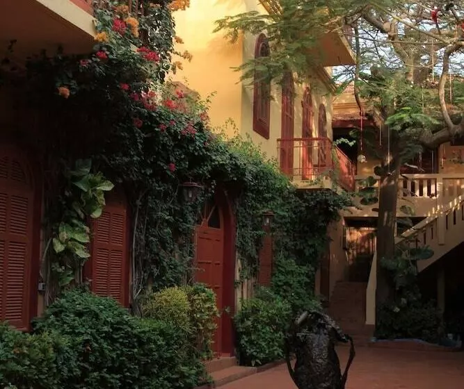 پانسیون La Maison Rose