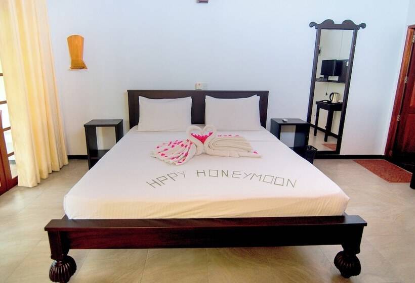 Пансион Lagoon Bentota Resort