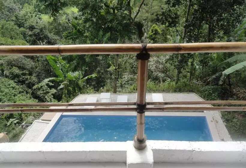 펜션 Putu Yoga Bungalow