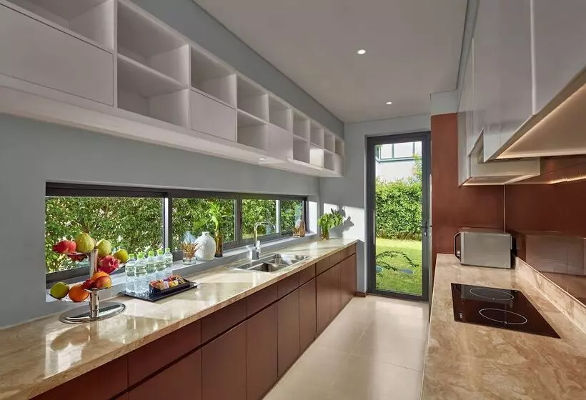 هتل Best Western Premier Sonasea Villas Phu Quoc