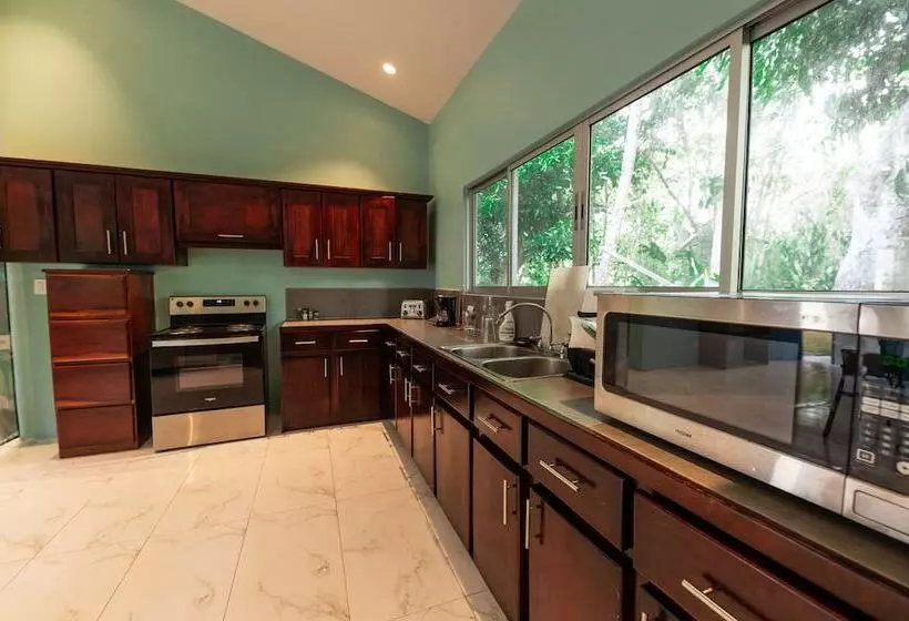 ホテル Marala