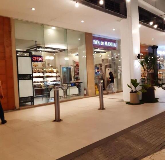 Sarasota Residential Resort Cluster 4 Unit 6b, 6c And 6l By Manny Newport Blvd, Across Naia T3 & Nea