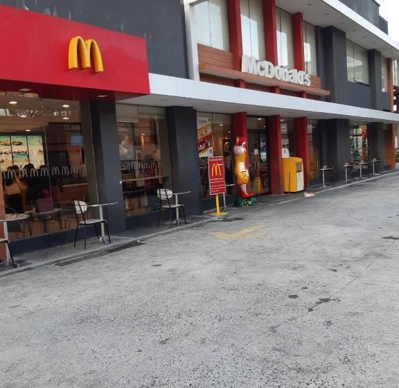 Sarasota Residential Resort Cluster 4 Unit 6b, 6c And 6l By Manny Newport Blvd, Across Naia T3 & Nea