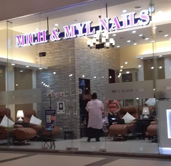 Sarasota Residential Resort Cluster 4 Unit 6b, 6c And 6l By Manny Newport Blvd, Across Naia T3 & Nea