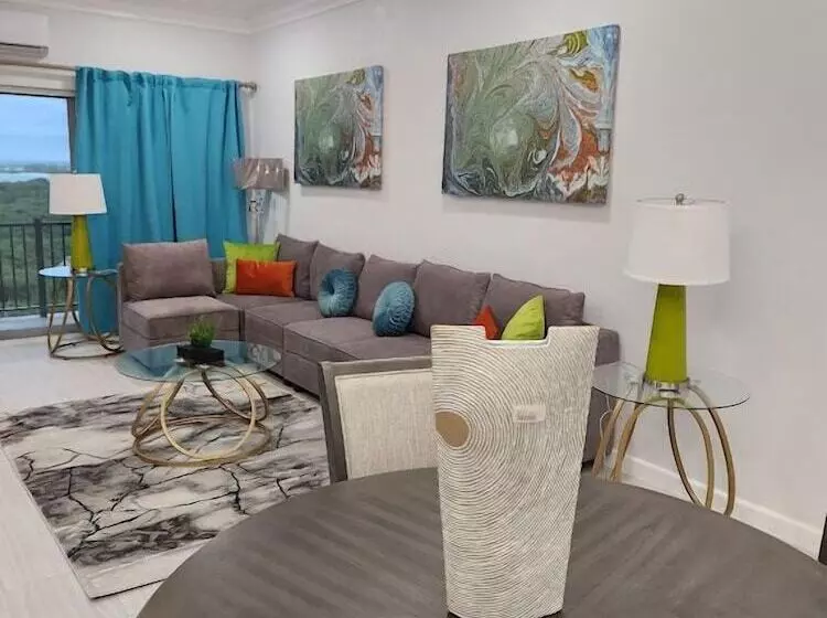 Harbor Breeze Villas