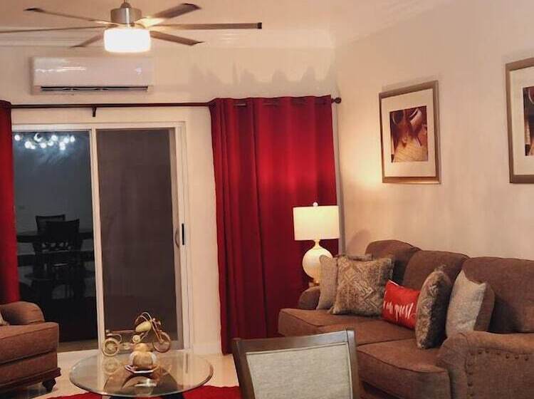 Harbor Breeze Villas