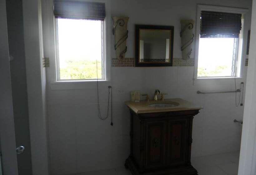 Harbor Breeze Villas