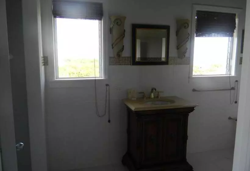 Harbor Breeze Villas